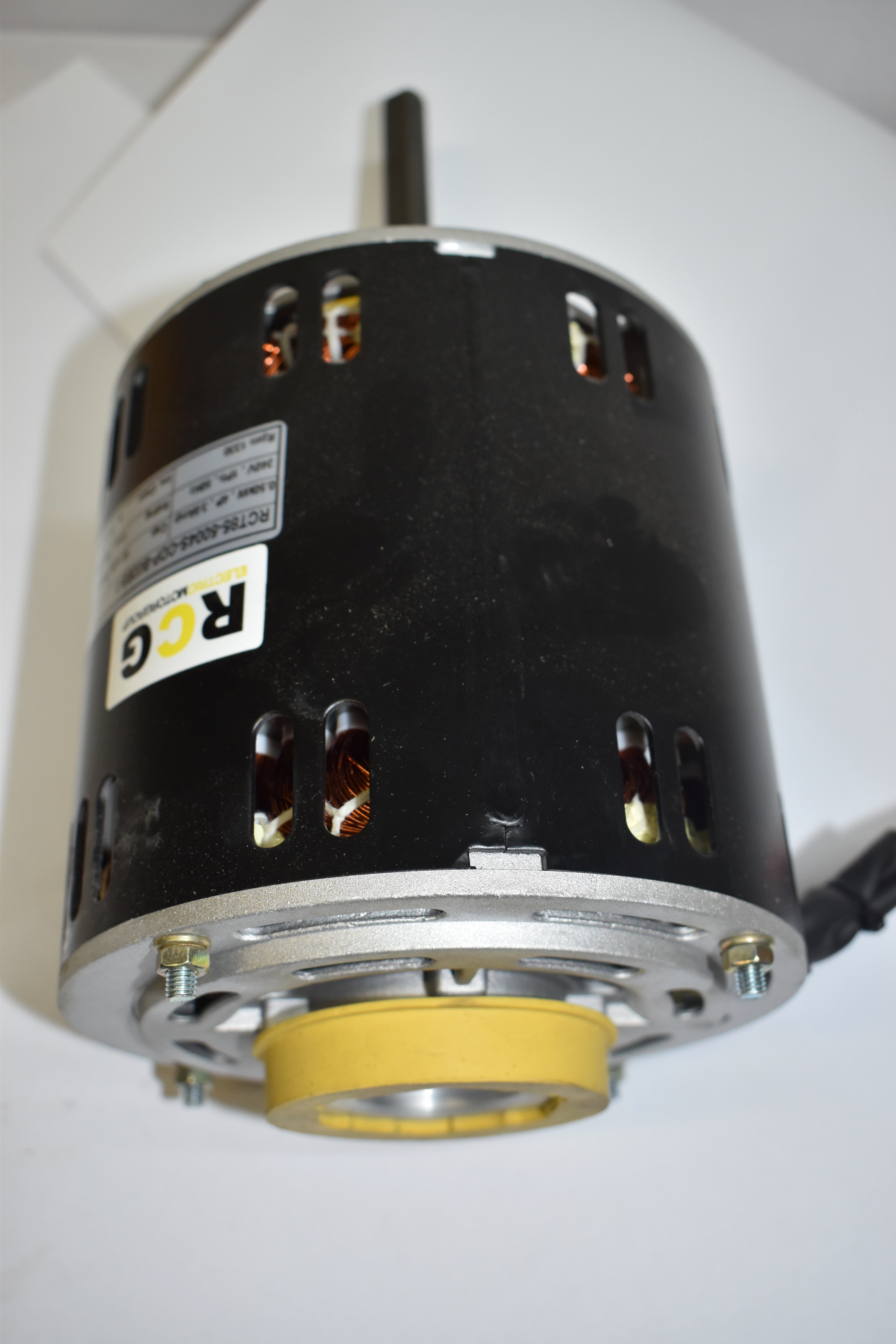 RCG 85 500W 4p variable speed extended NDE shaft/rear end shield tacho groove