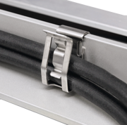 Heavy duty metal edge clip for solar use