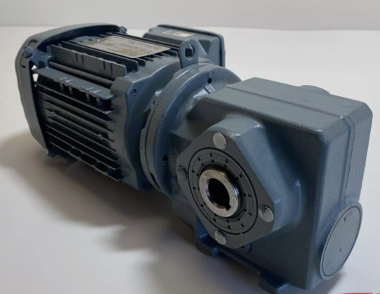 SEW WA37 Geared Motor 282 RPM - Ratio 5.1/1 Fitted With 0.75kW 3 Phase Motor #WA37DRN80M4-282RPM