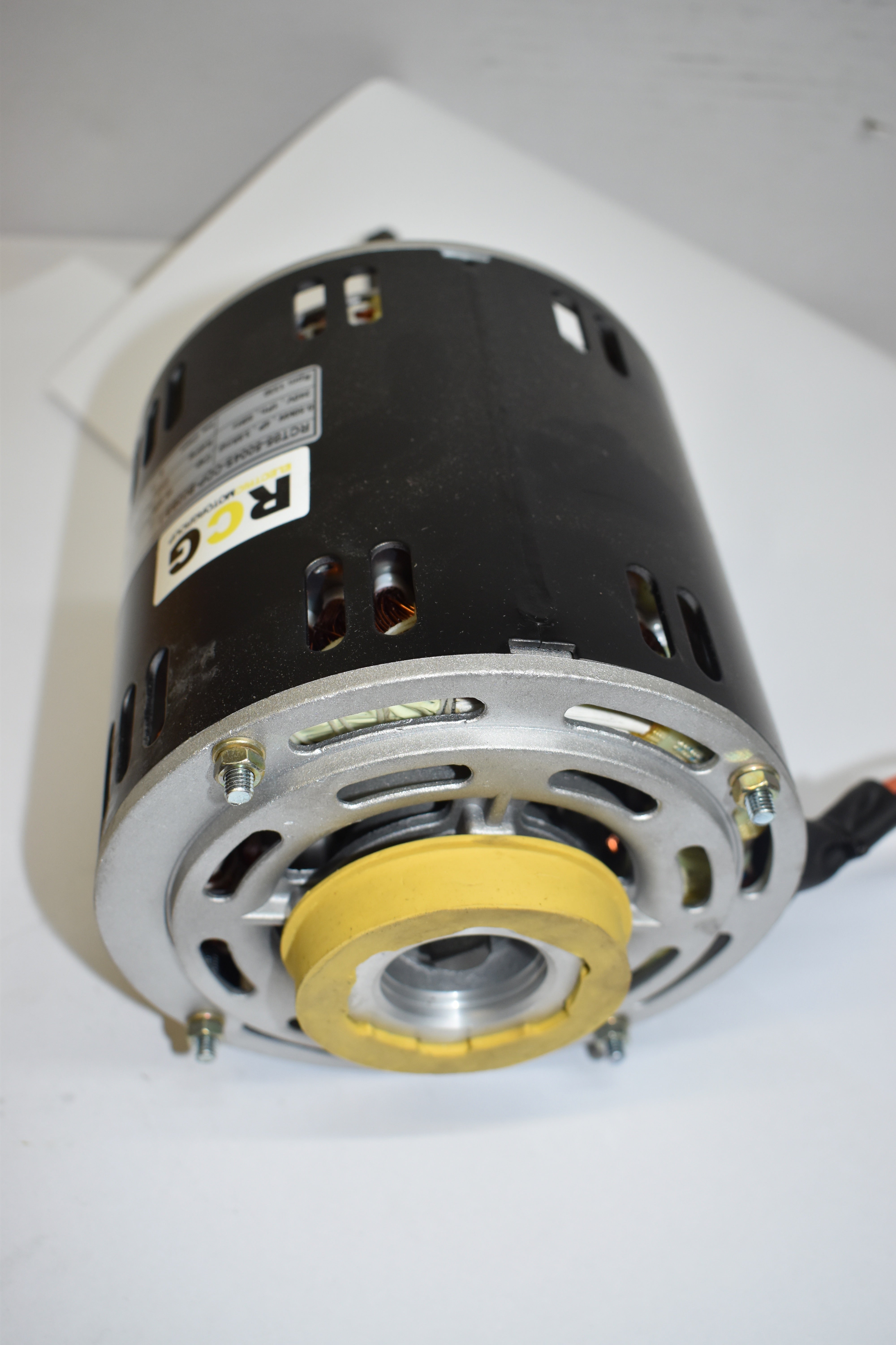 RCG 85 500W 4p variable speed extended NDE shaft/rear end shield tacho groove